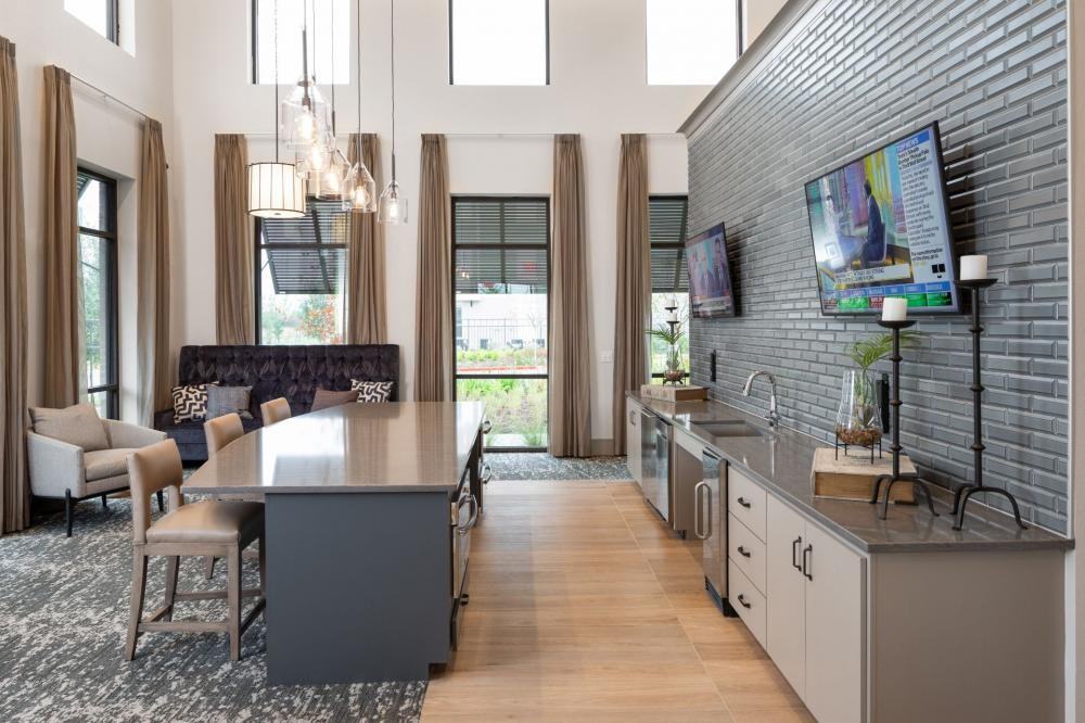 24003 24003 Colonial Pky - Photo 4 of 10