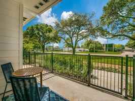 featured image of 3902 Dacoma St