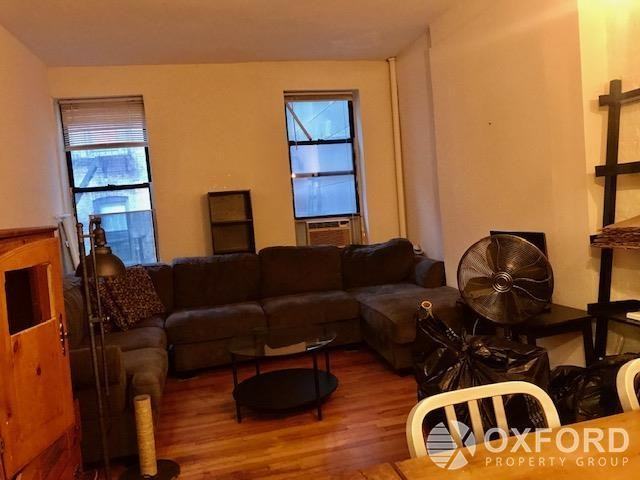 1484 2nd Avenue - Photo 4 of 10