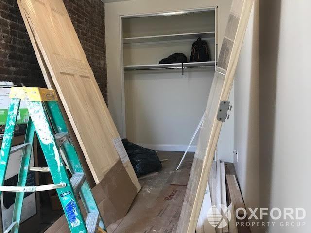 2543 38th St - Photo 4 of 10