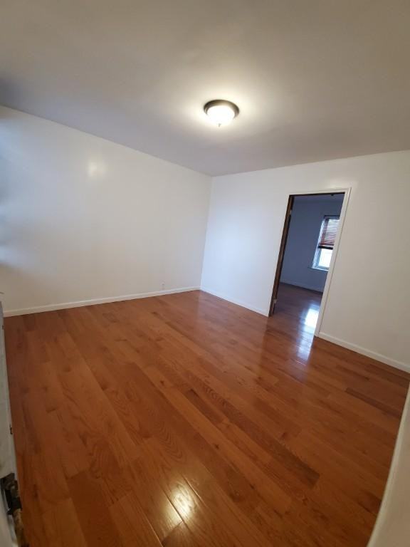 329 95th St - Photo 3 of 7