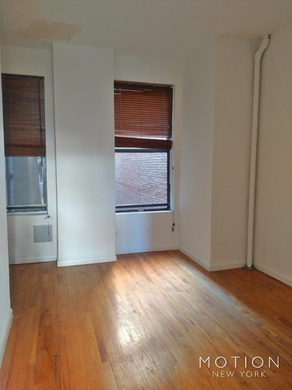 1264 Lexington Avenue - Photo 3 of 7