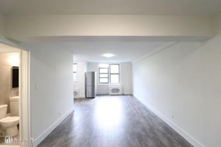 13225 Maple Ave - Photo 1 of 1