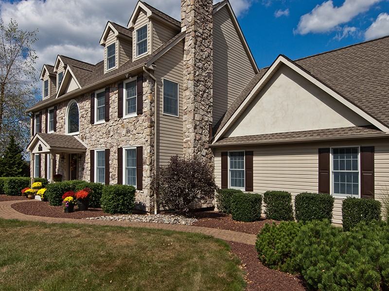 705 Spruce Hill Rd - Photo 2 of 25