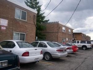 5500 W 55th St #4 - Photo 3 of 13