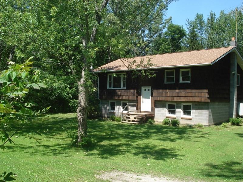 3041 Towpath Rd - Photo 2 of 18