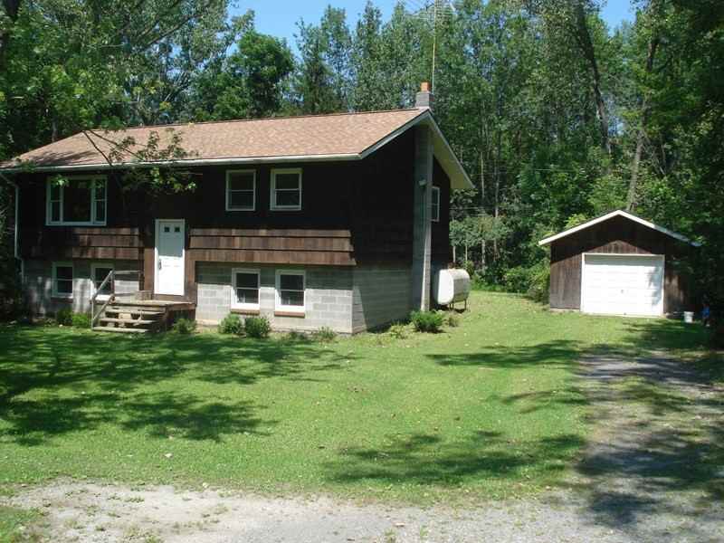 3041 Towpath Rd - Photo 3 of 18