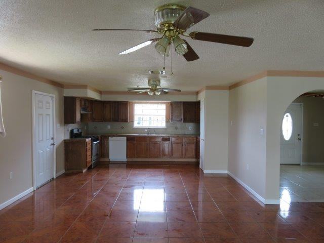 4942 Eunice St - Photo 2 of 14