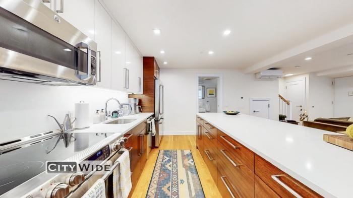 237 Bleecker Street - Photo 3 of 10