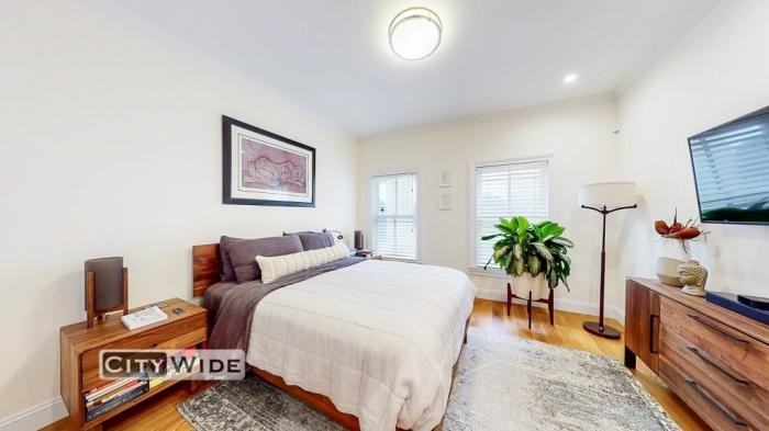 237 Bleecker Street - Photo 6 of 10