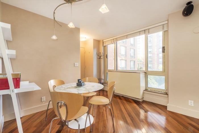 1 Irving Place - Photo 2 of 9