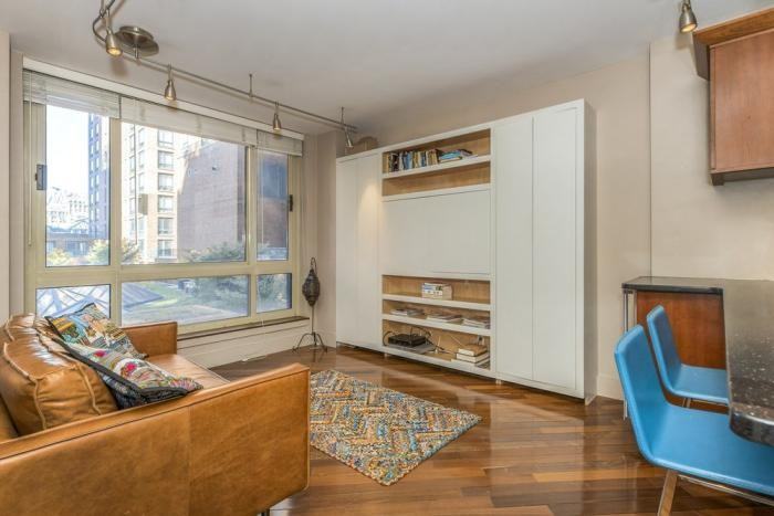 1 Irving Place - Photo 5 of 9