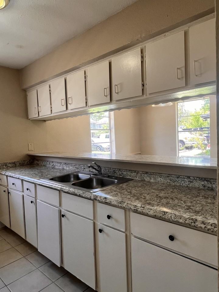 9110 Kentshire Drive #A