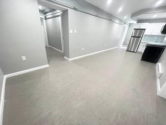 850 Beck St - Photo 2 of 6