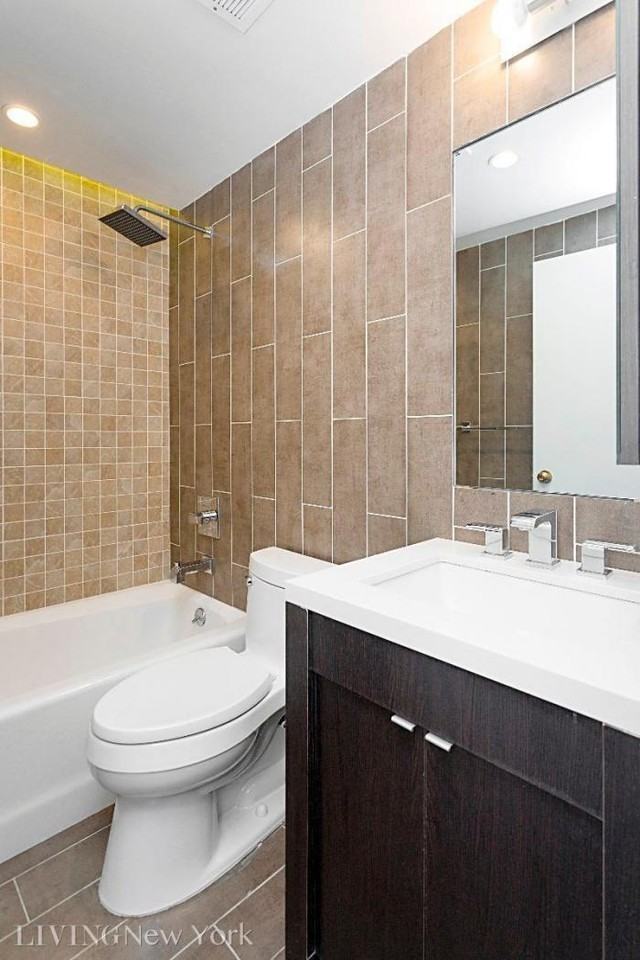 184 Lexington Avenue - Photo 7 of 8