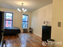 414 E 78th St - Photo 3 of 4