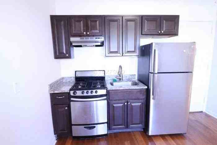 13918 34th Rd - Photo 2 of 8