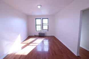 3733 College Point Blvd - Photo 1 of 1