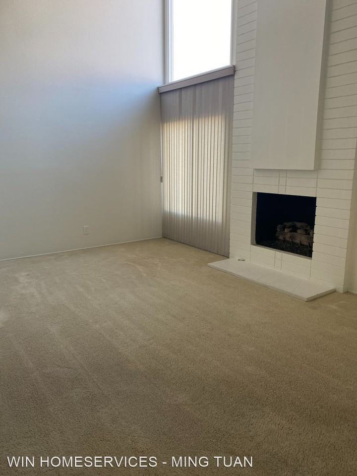 3311 E Saint Francis Pl - Photo 2 of 11