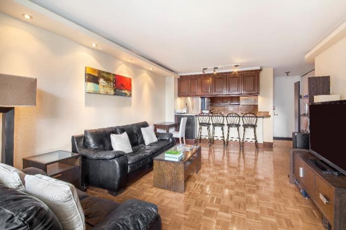 255 East 49th Street - Photo 3 of 8