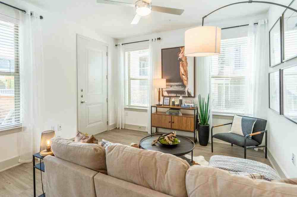 349 Main Street - Photo 5 of 10