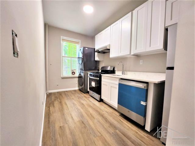 769 Mcdonald Ave - Photo 2 of 7