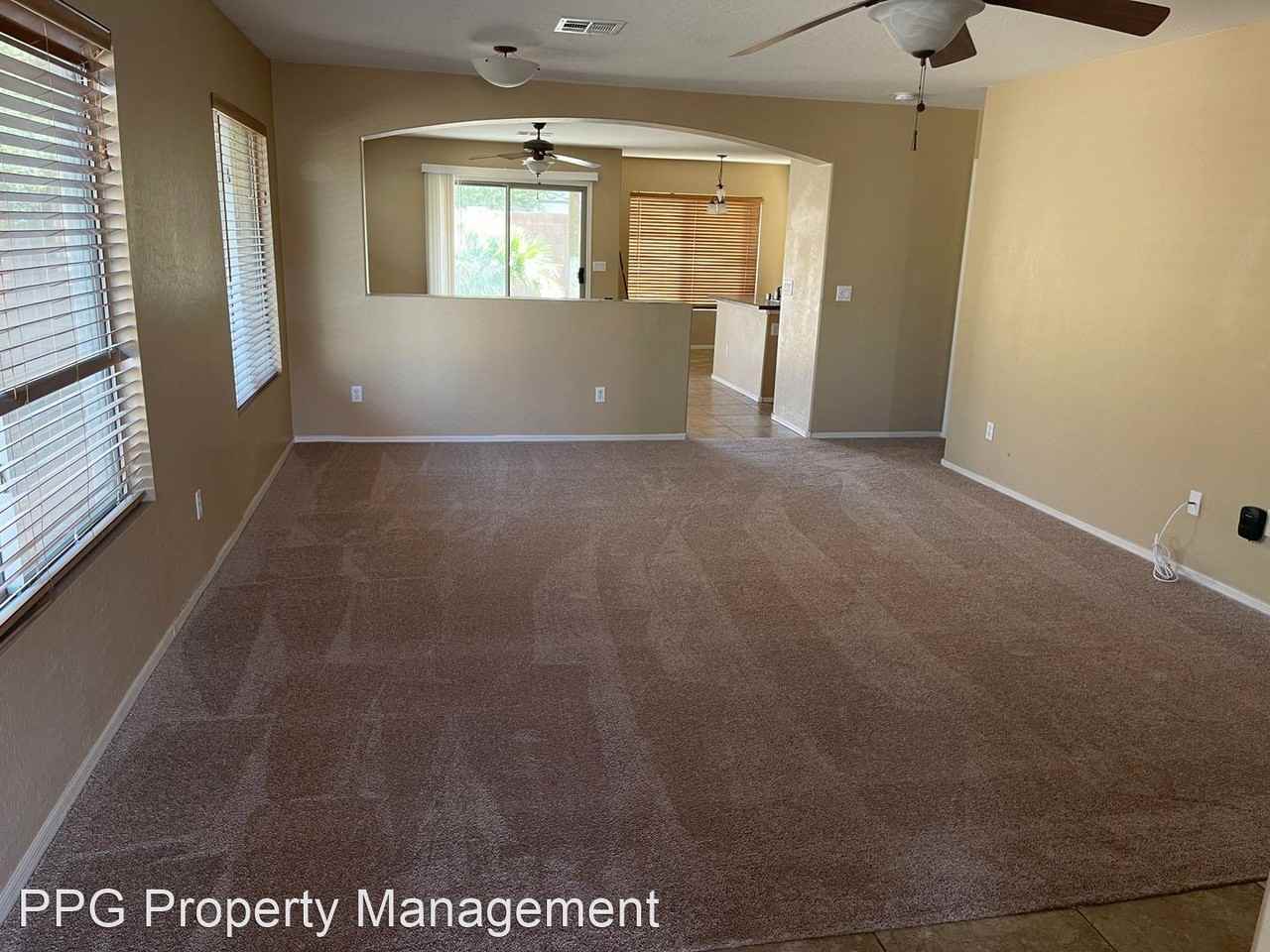 8211 S 54th Ave - Photo 2 of 16