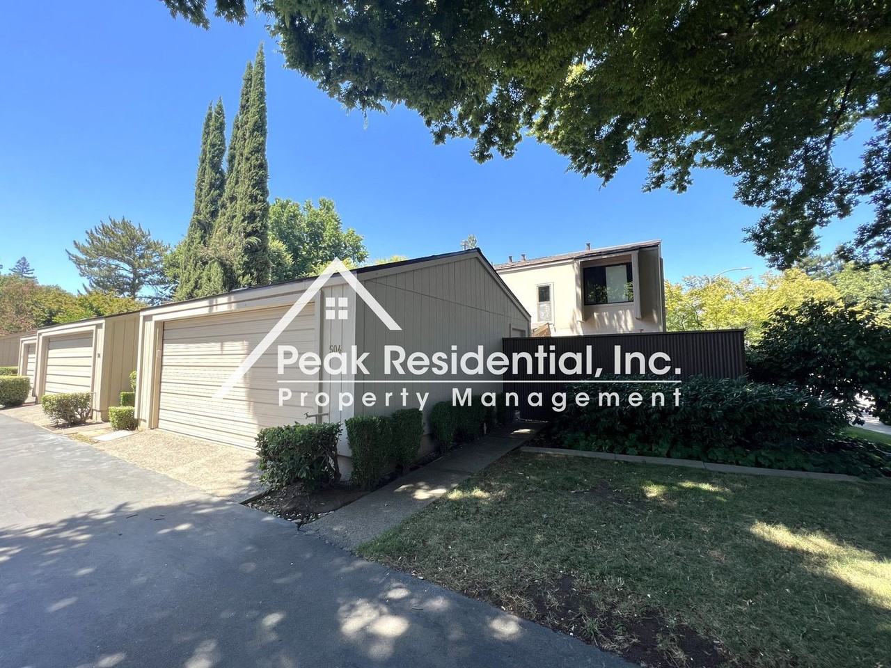 504 Hartnell Pl - Photo 3 of 11