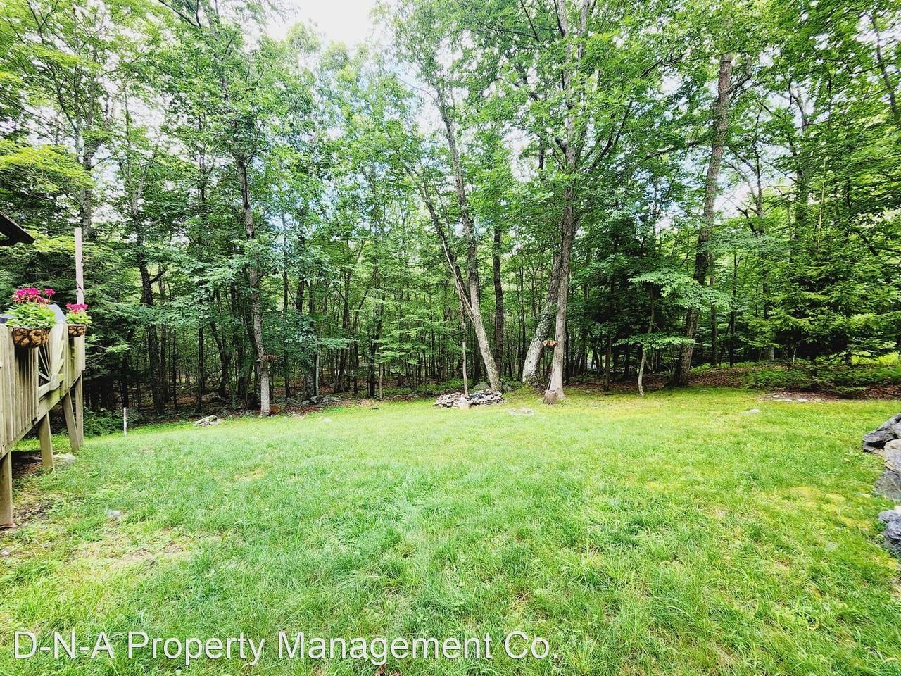 305 Valley Rd - Photo 2 of 18