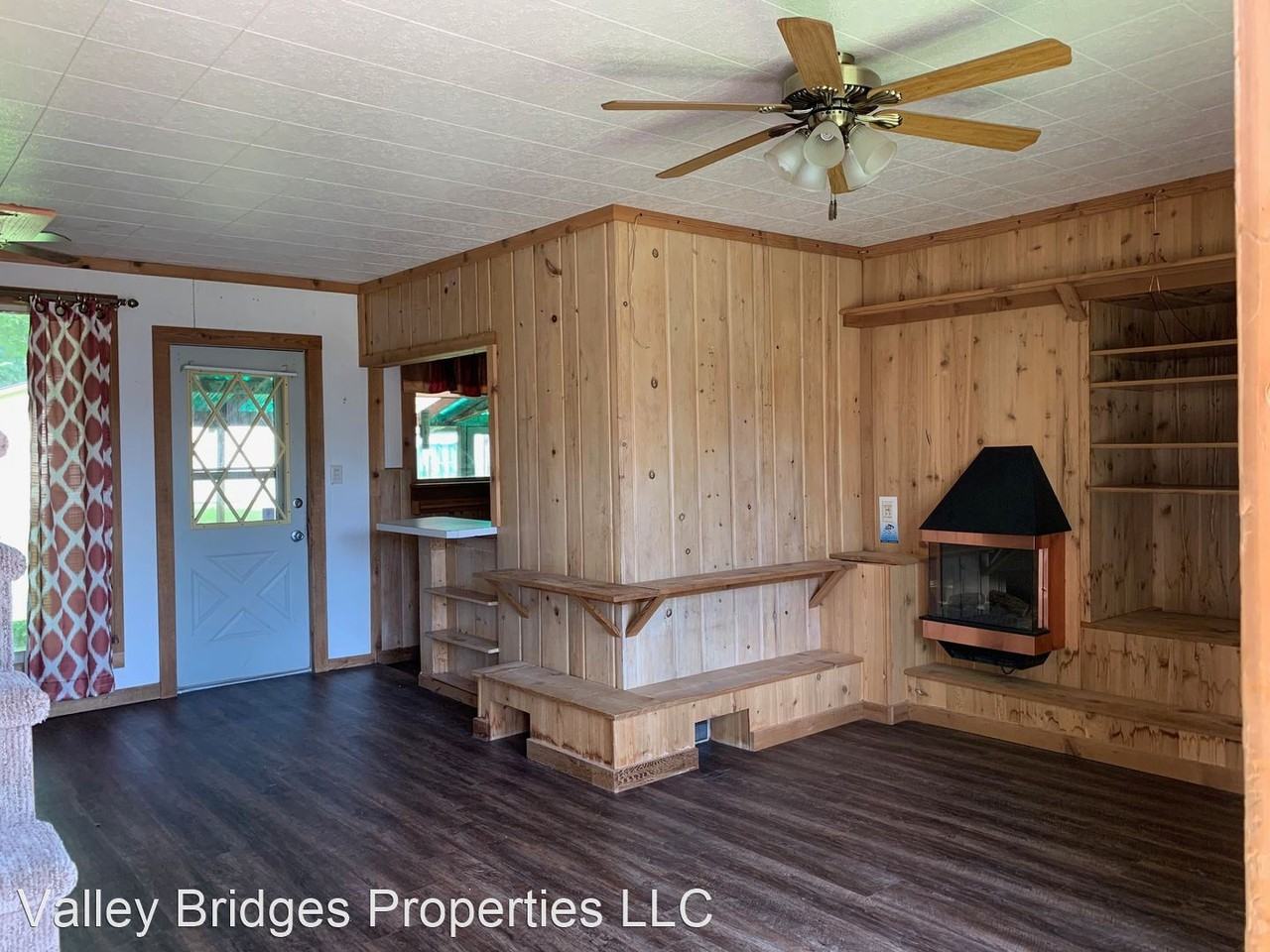 353 6th Ave Se - Photo 3 of 21