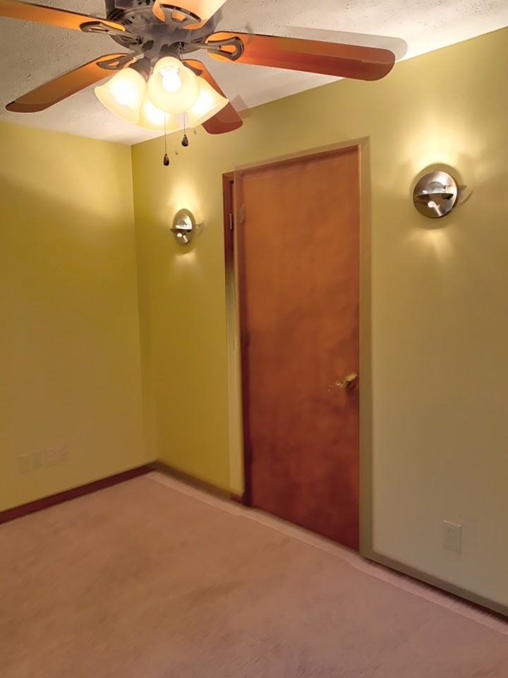 12170 7th Ave - Photo 3 of 23