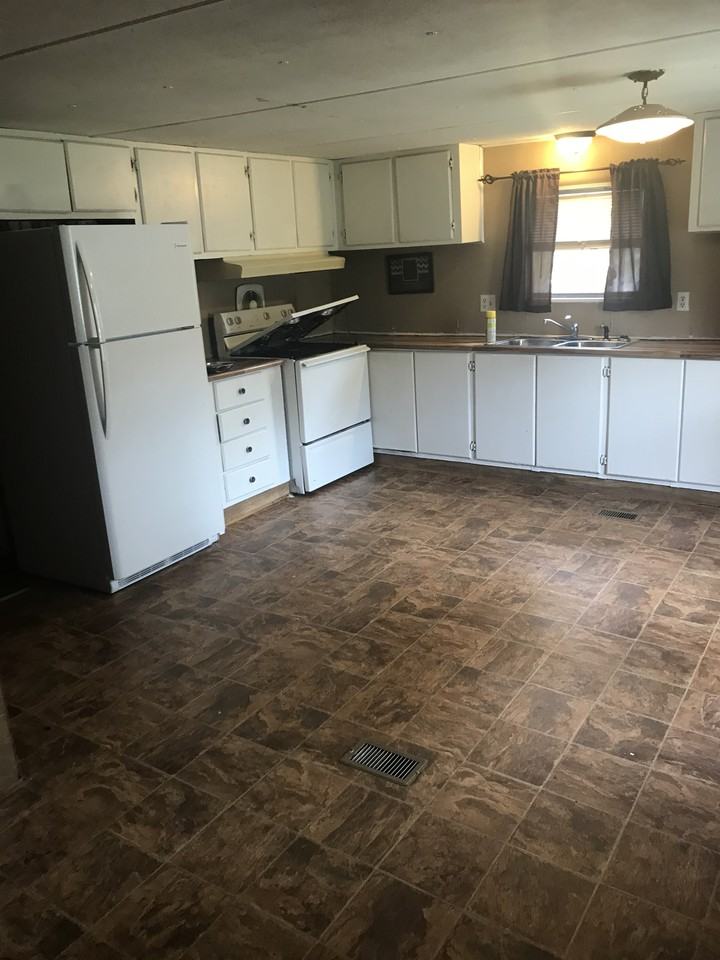 144 Tazan Avenue - Photo 3 of 6