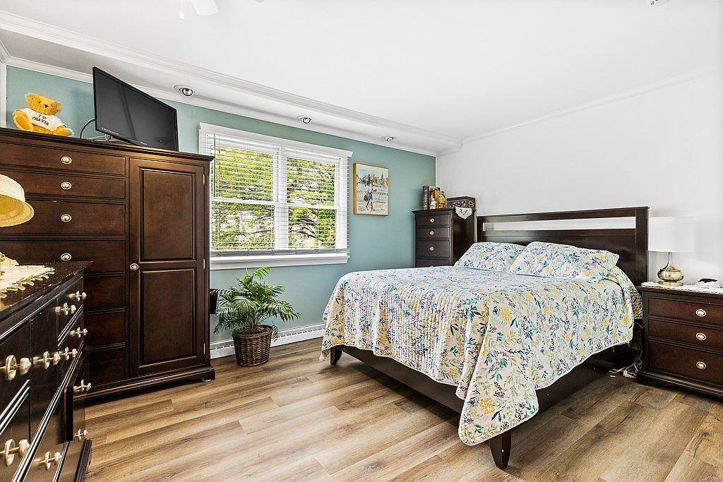 626 Seminole Dr #NA - Photo 3 of 8