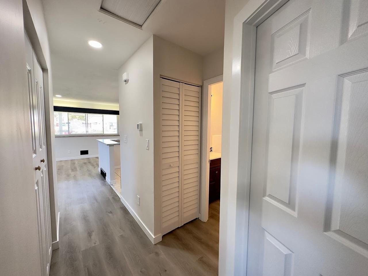 3135 Balsamridge Dr #NA - Photo 3 of 9