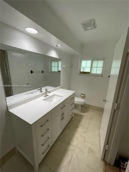 6802 Sw 34th Ct #6802 - Photo 2 of 9