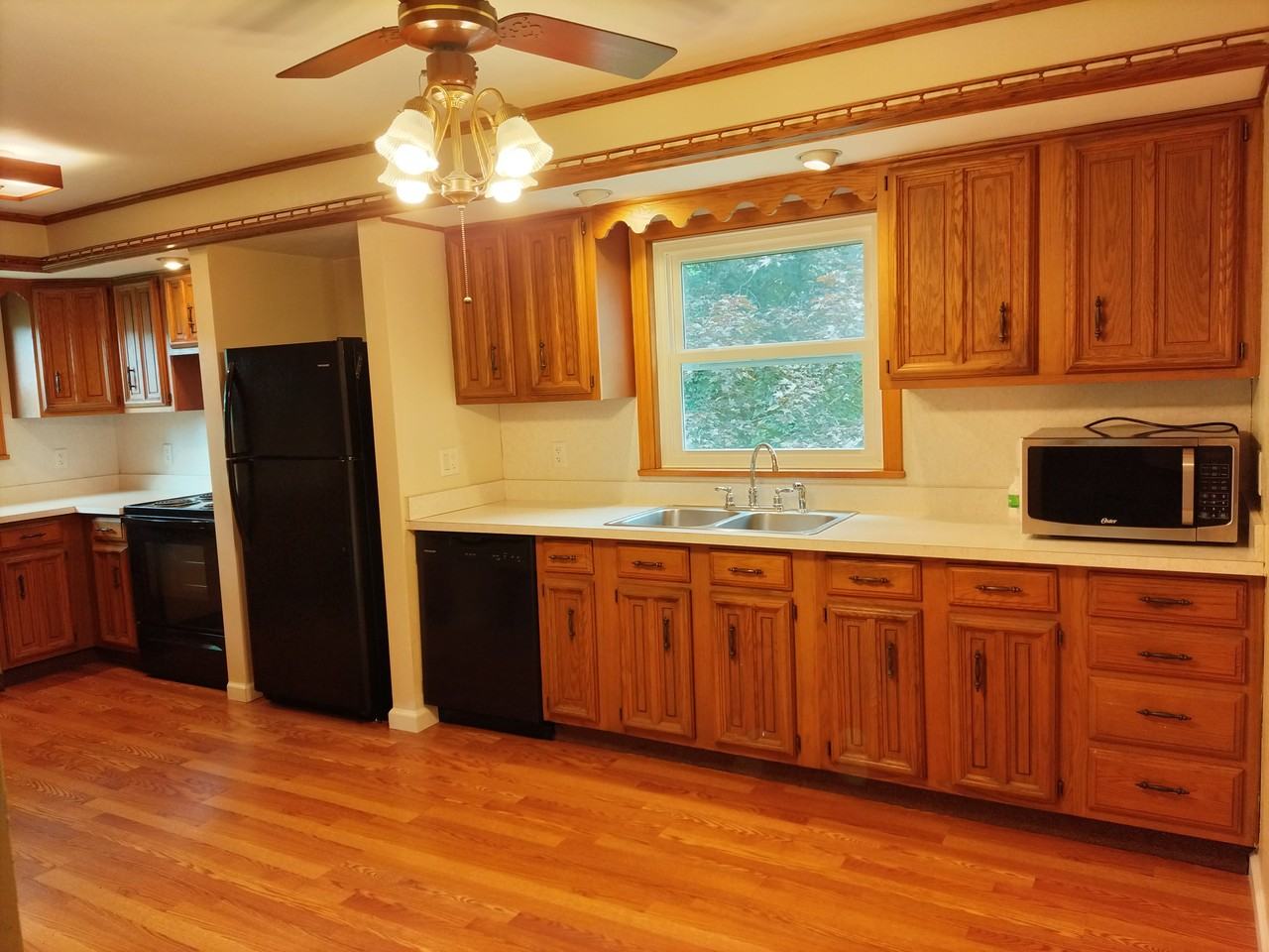 1166 Club Drive - Photo 2 of 24