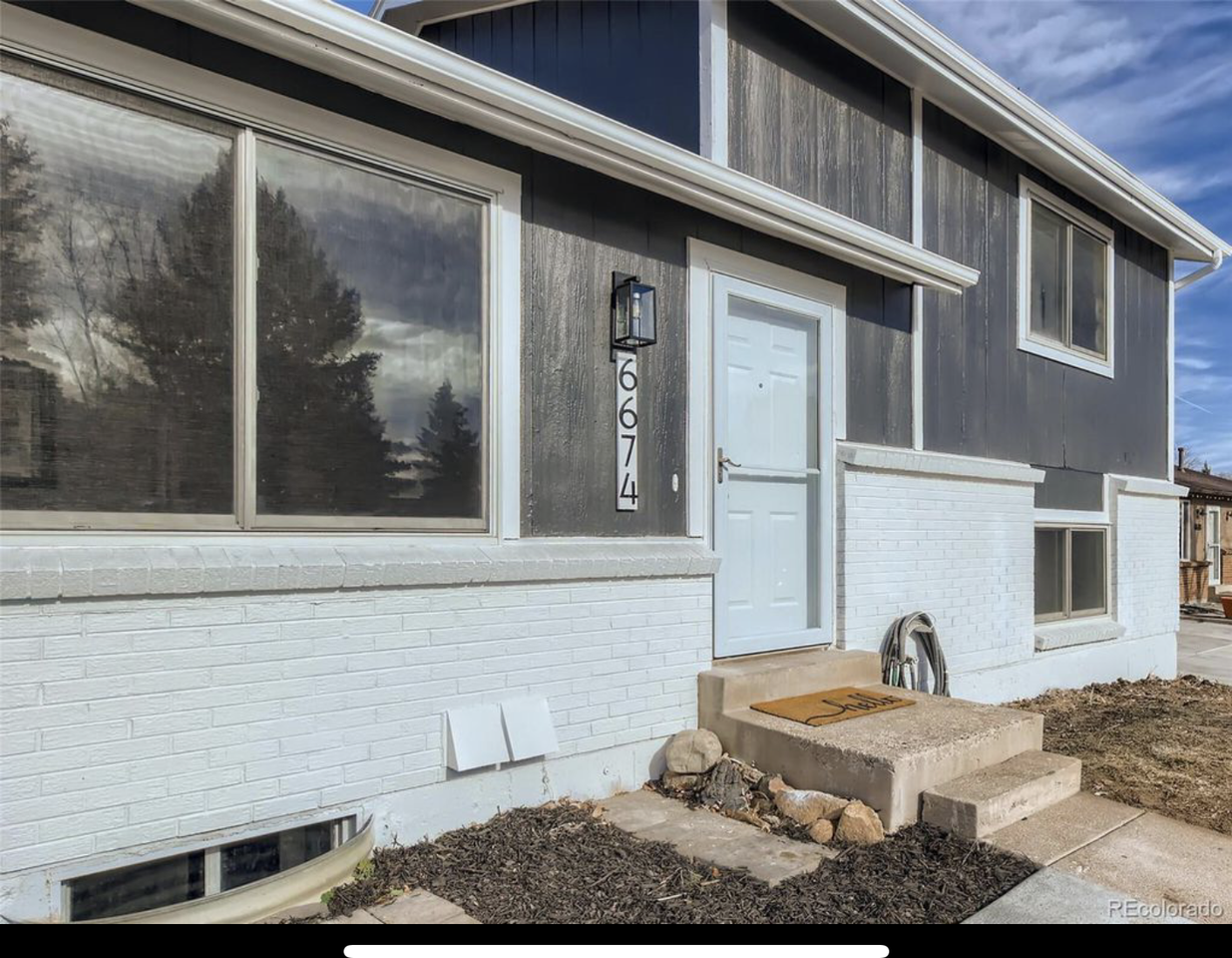6674 S Garland Way #NA - Photo 3 of 29
