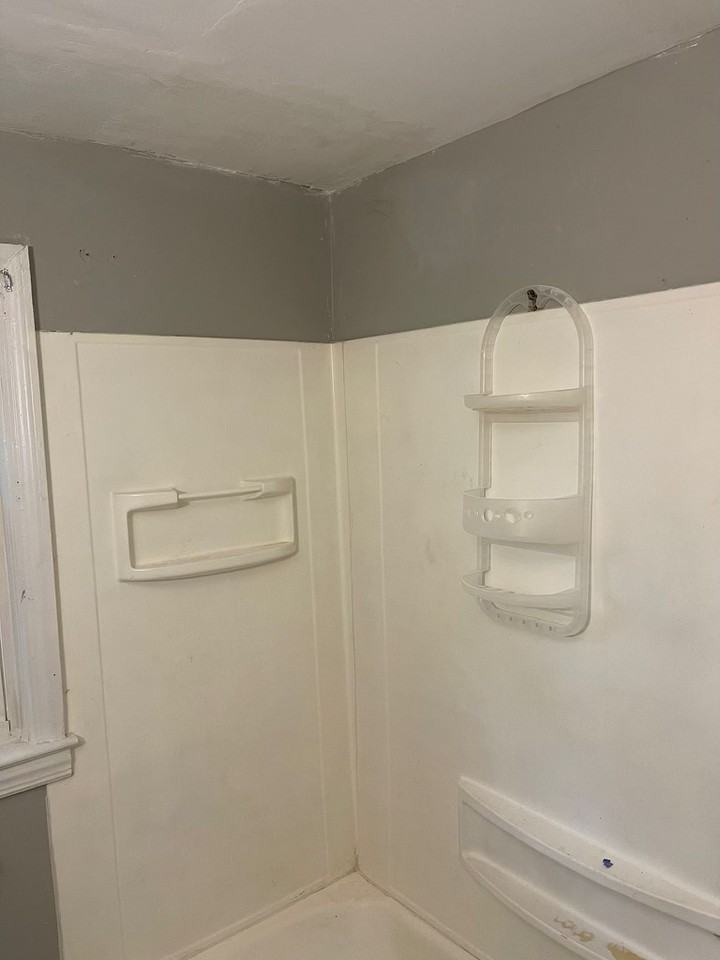 230 Winsted Rd #2 - Photo 2 of 4