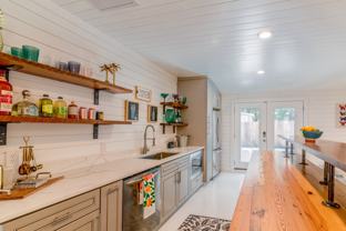 1003 E 39th St #1 - Photo 1 of 1
