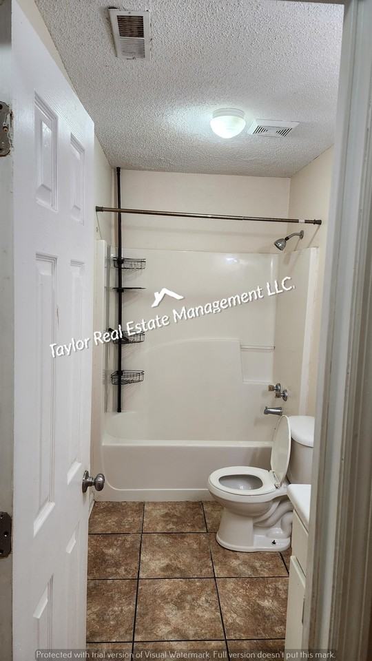 50 Holt Court #1 - Photo 5 of 11