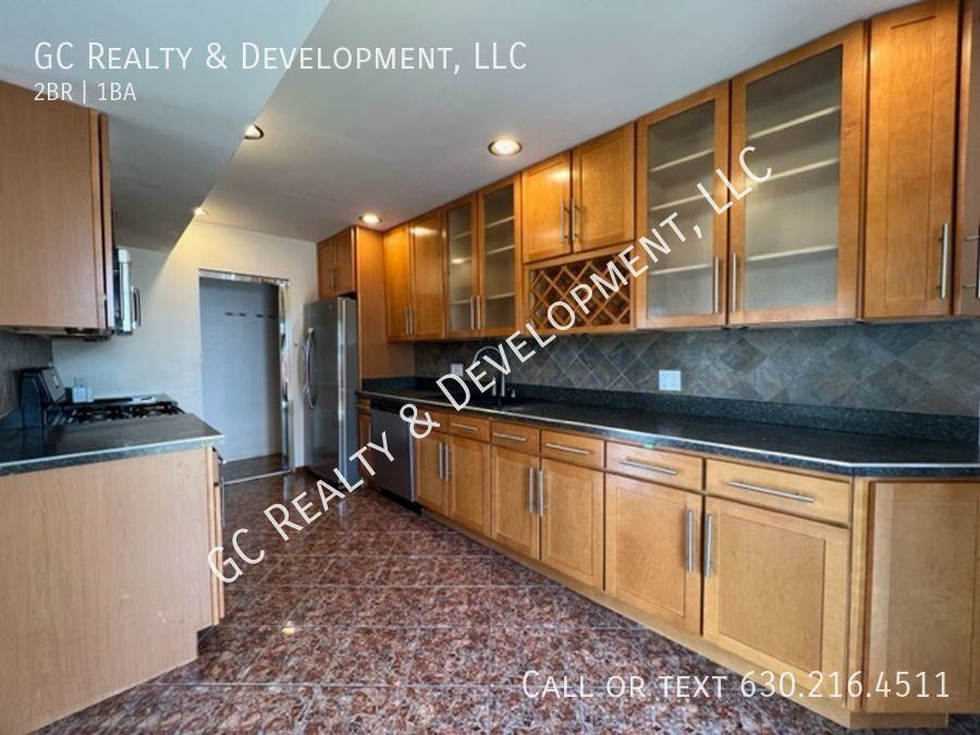 1956 Hastings Dr - Photo 3 of 20