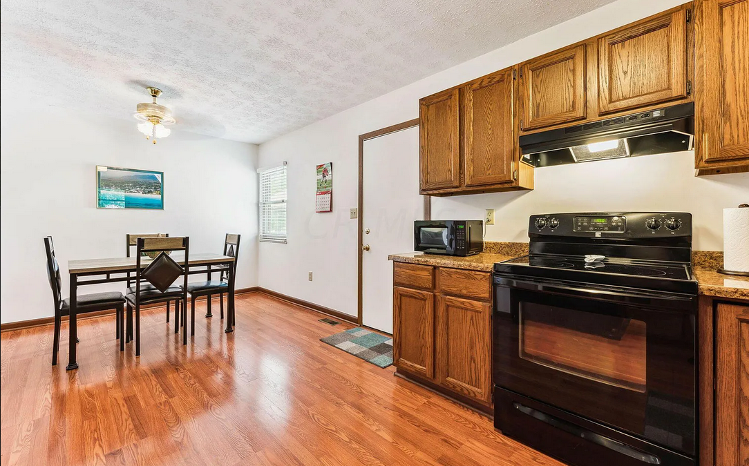 3258 Kilwinning Pl #NA - Photo 2 of 3