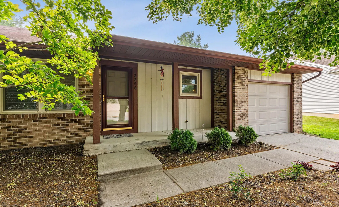 3258 Kilwinning Pl #NA - Photo 3 of 3