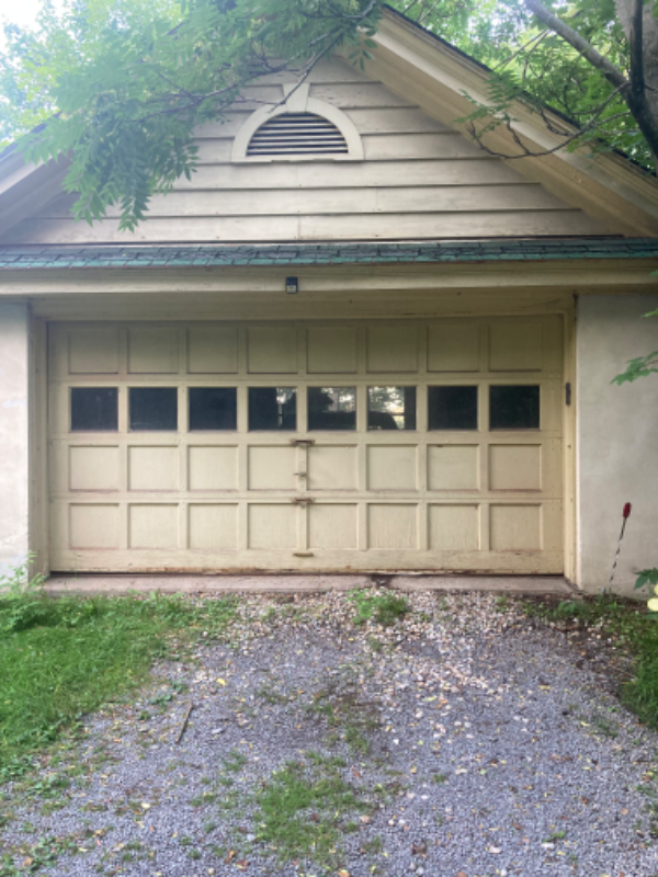311 Hector St - Photo 2 of 10
