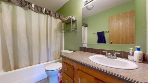 17 Grandview Cir - Photo 2 of 18