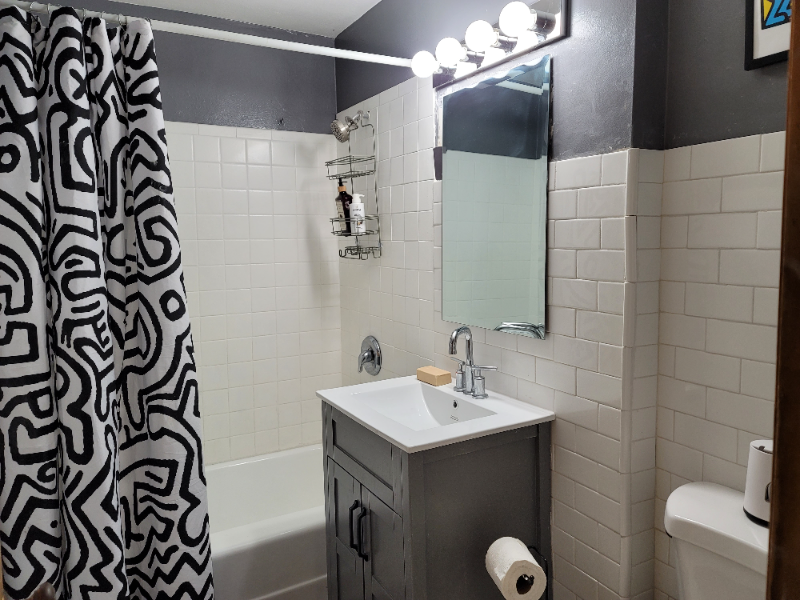 3401 S Howell Ave #2-4 - Photo 5 of 9