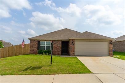 2301 Hickory Wood Avenue - Photo 2 of 14