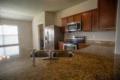 2301 Hickory Wood Avenue - Photo 3 of 14