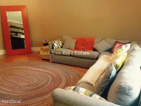 7 Regent Cir - Photo 2 of 9