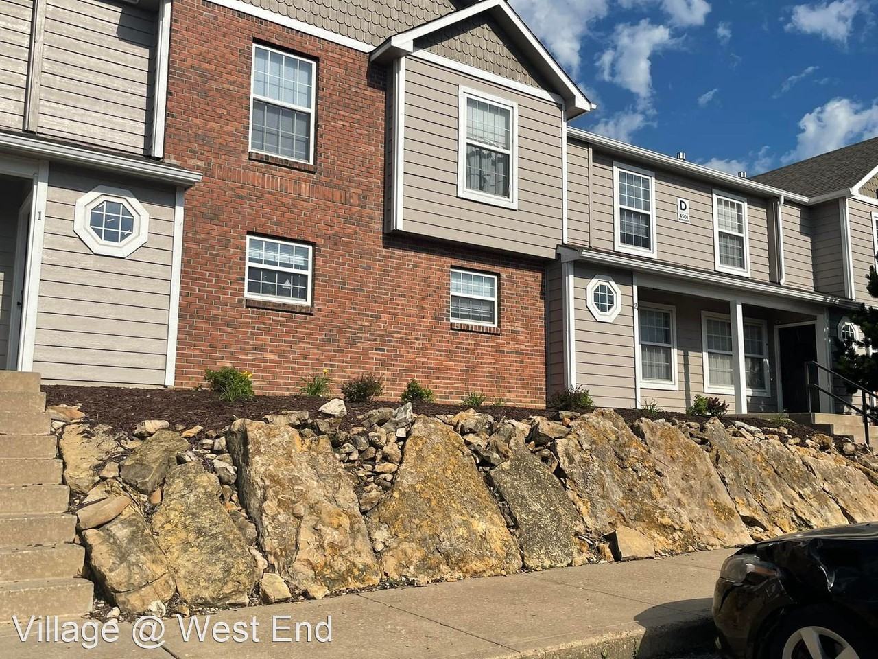 Village West End 4 bedroom townhomes Apartments 4501 Wimbledon Dr